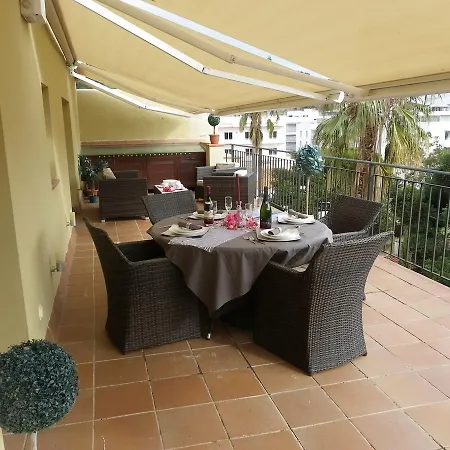 Danlux Tim Apartment *